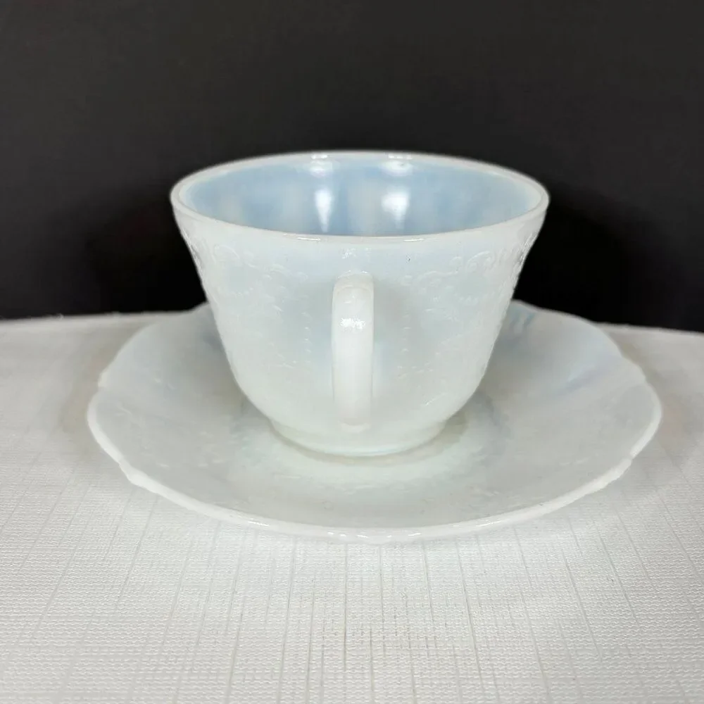 Macbeth Evans American Sweetheart Opalescent Monax Depression Glass Cup Saucer